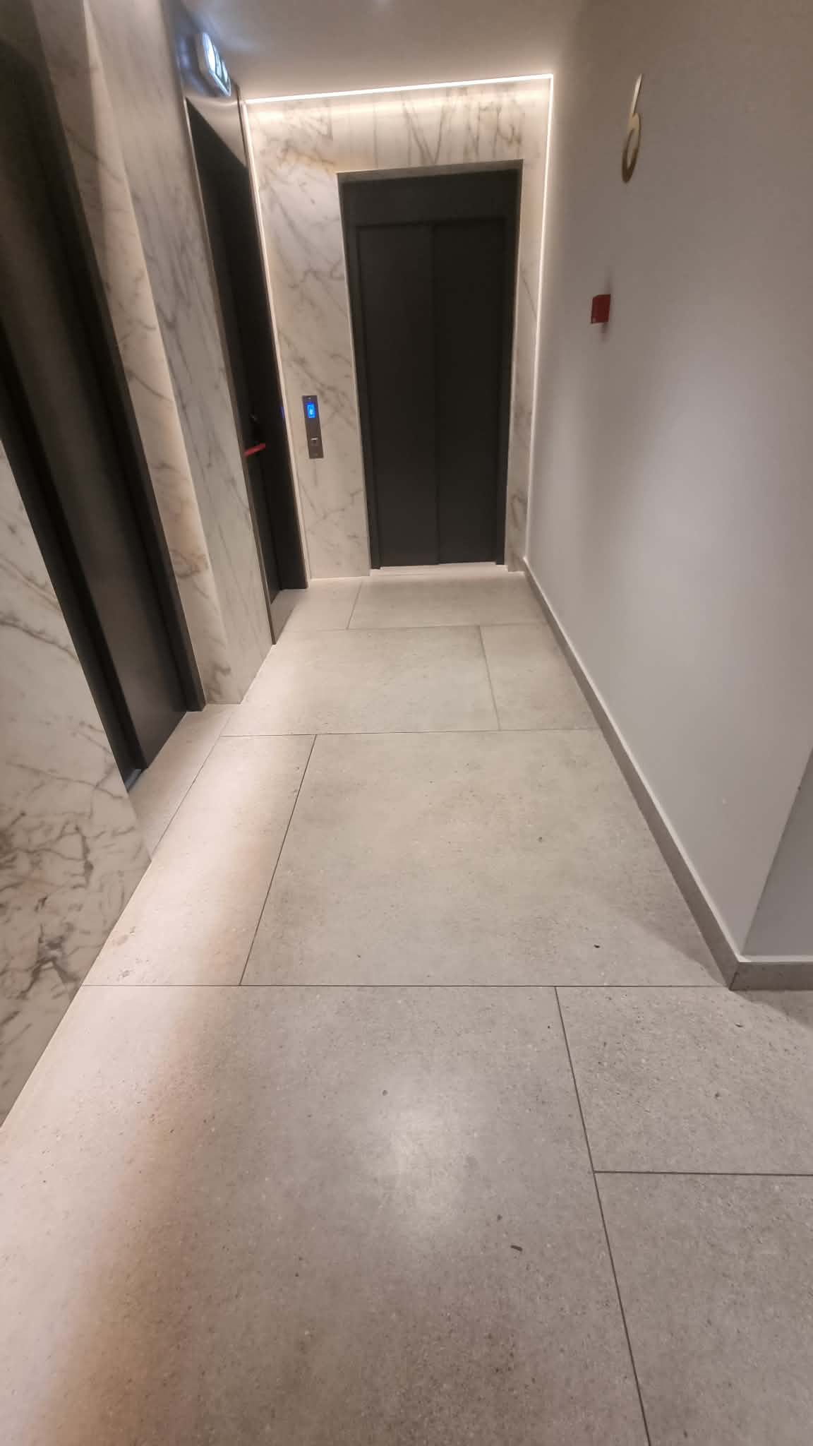 Čišćenje hodnika (zgrade)